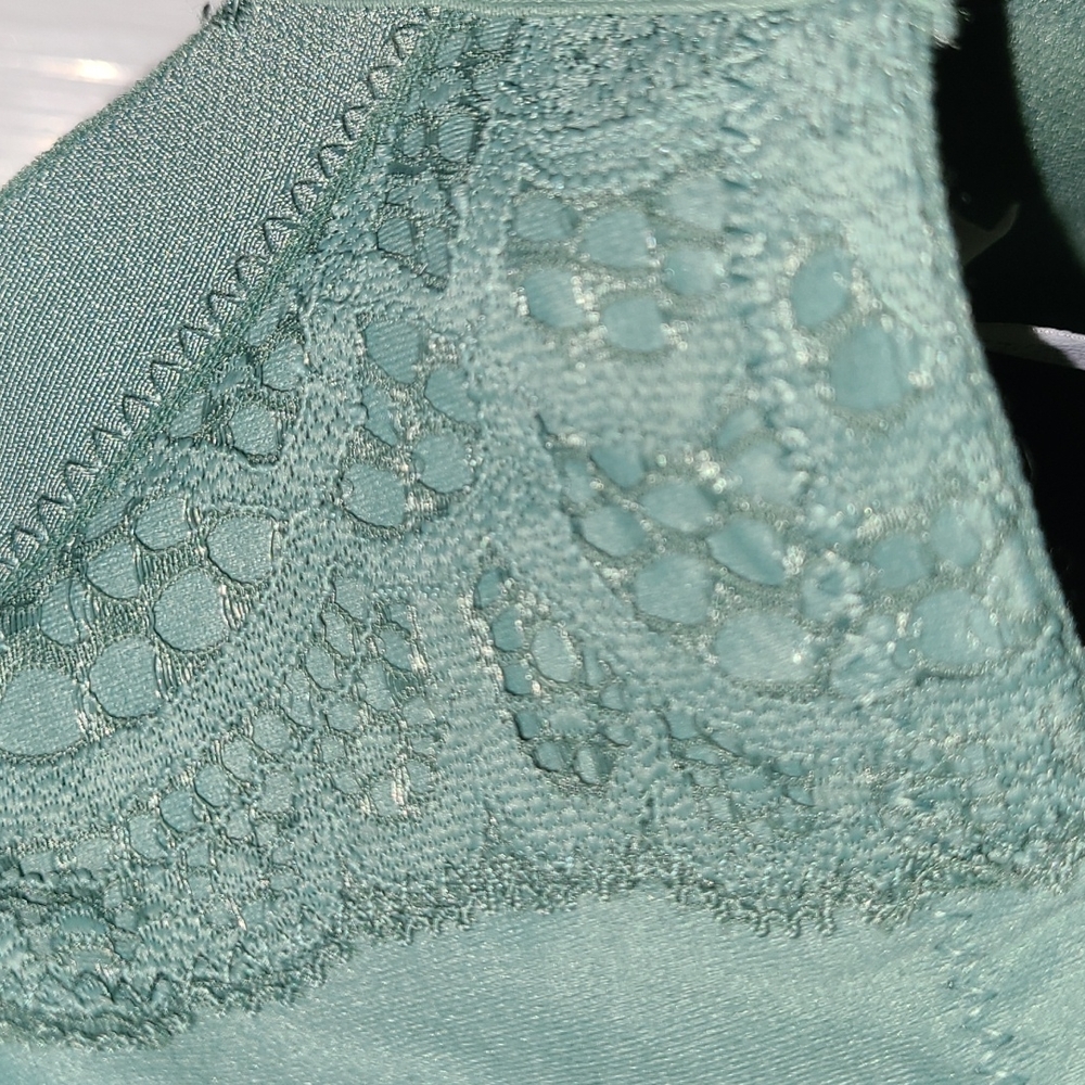 NWOT Auden Bra - Picture 5 of 11